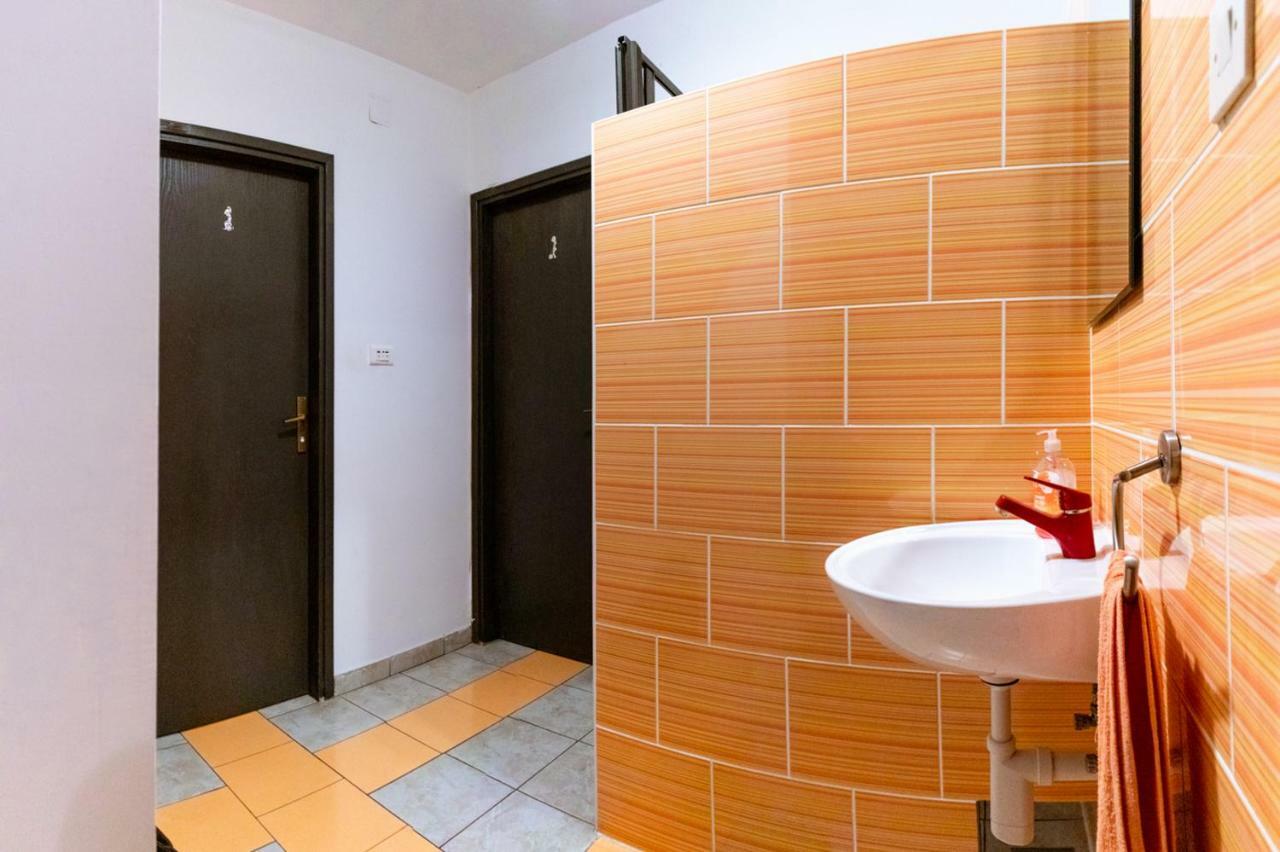 Green Hostel Задар Экстерьер фото