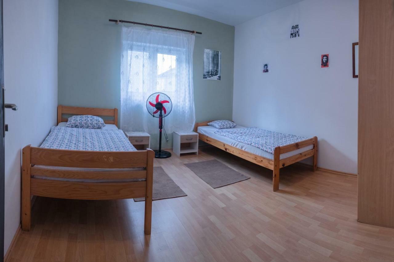 Green Hostel Задар Экстерьер фото